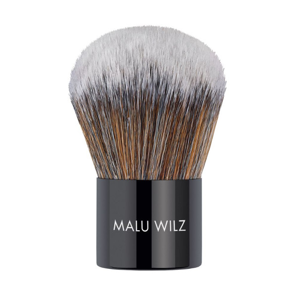 KABUKI BRUSH